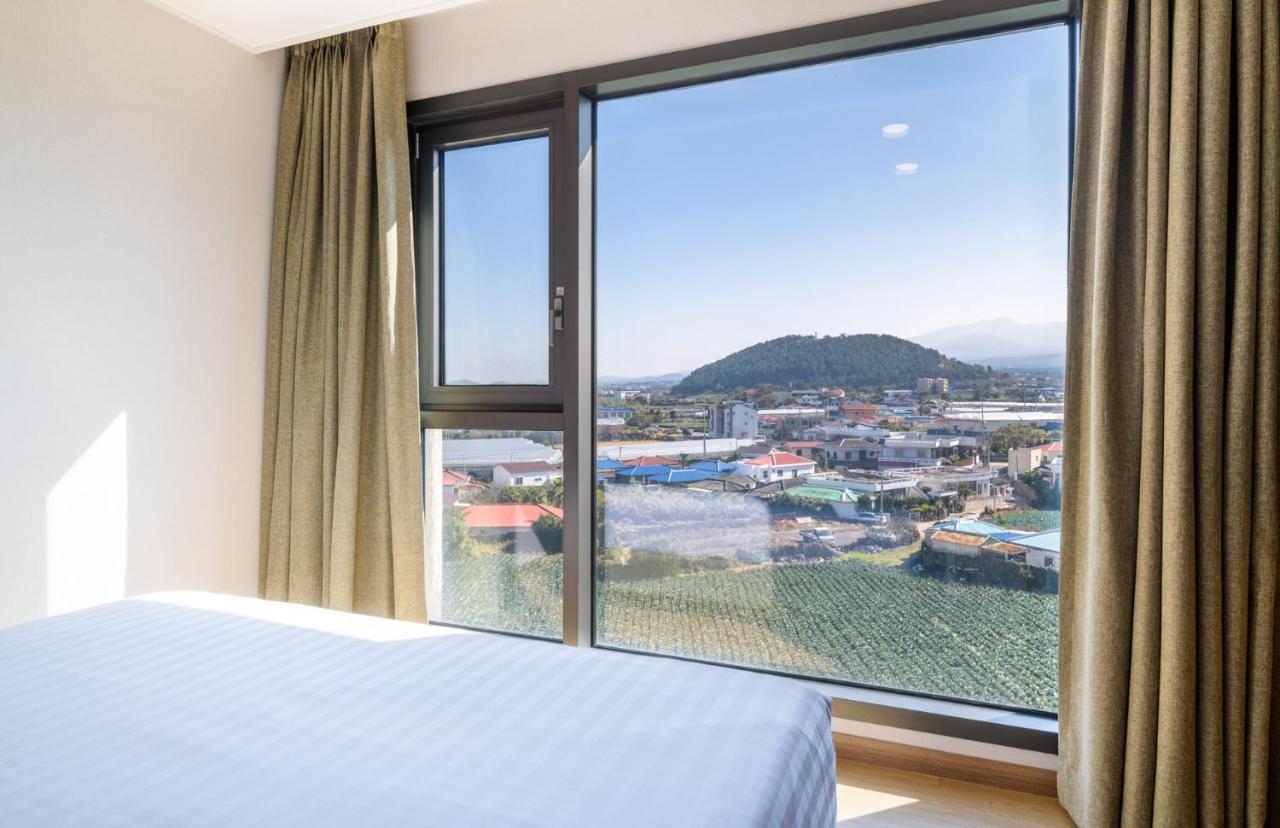 Uni Hotel Jeju Exterior photo